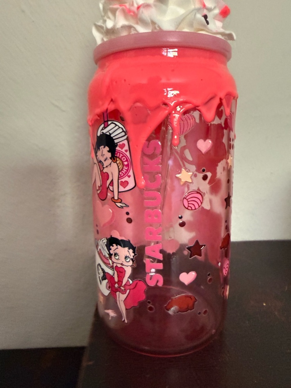 Betty Boop Chisme Starbucks upcycled tumbler with whipped cream lid handmade - Picture 5 of 8